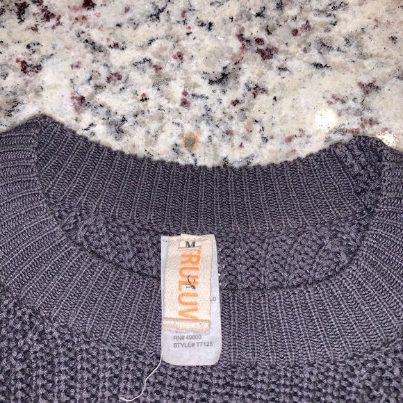 Sweater - Picture 2 of 2